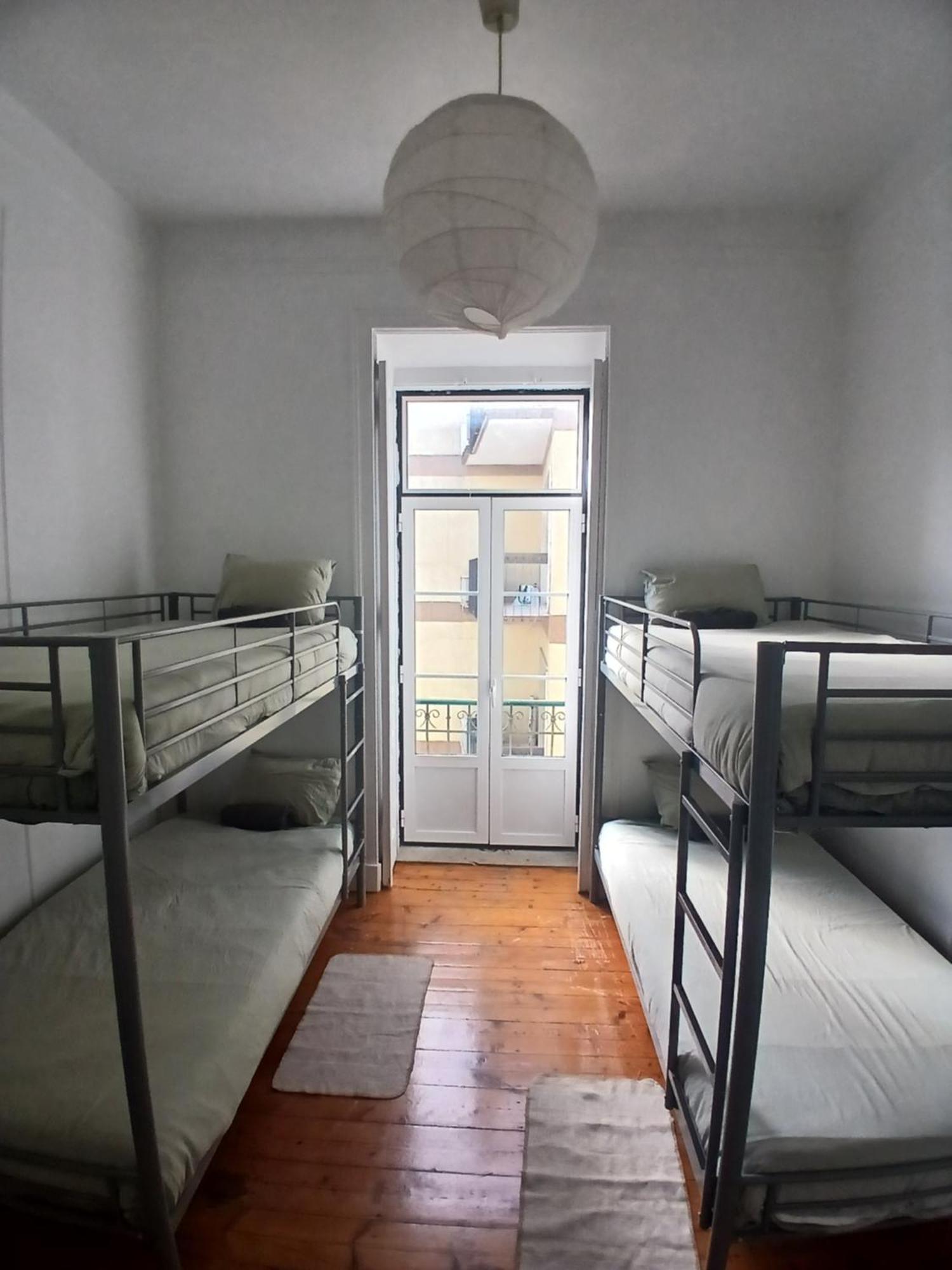 Garden Campo De Ourique Guest House - Hostel — Photos 1